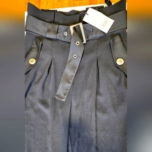 NWT - River Island - Black Pleated Tapered Trousers - UK Sizes 8 (US 4)